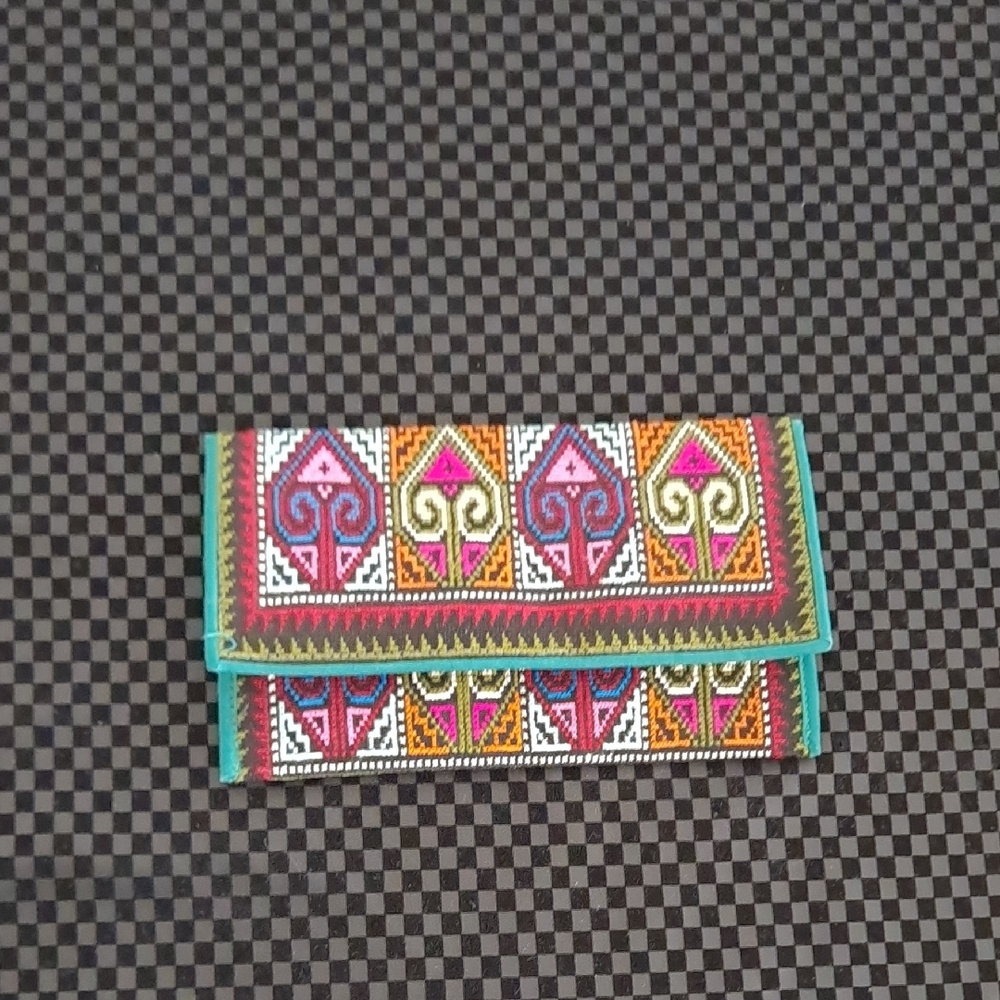 Colorful Geometric Pattern Clutch - image 1